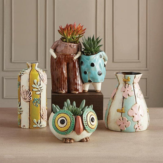 47th & Main Flower Pot for Indoor Plants | Shaped Ceramic Planter Pot, 4" x 8" W x 7.5" H, Grand Parents