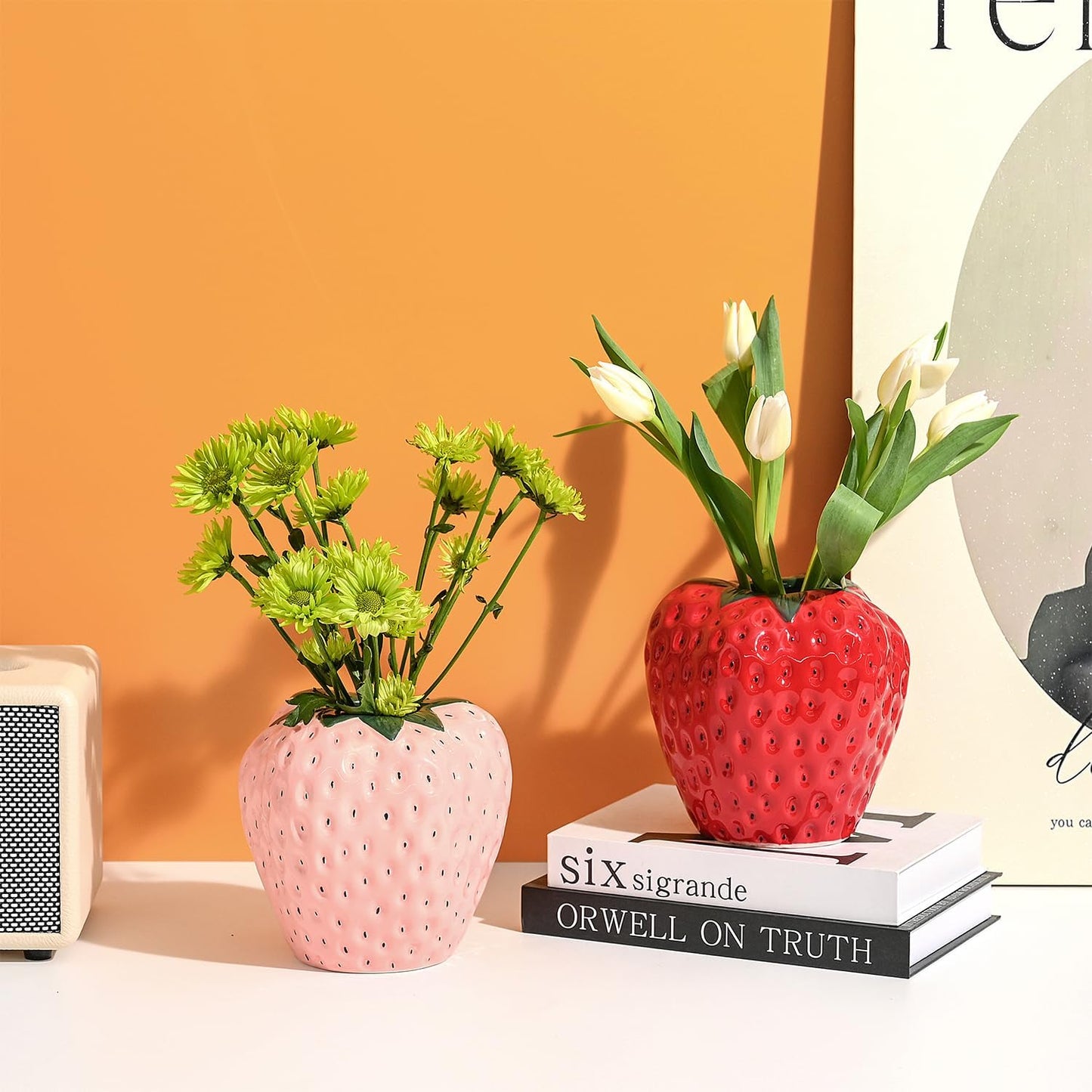 Strawberry Vase for Flowers, Dusty Pink Ceramic Fruit Vase, Strawberry Shaped Planter Pot with Green Leaves and Black Seeds for Table Centerpiece, Home Spring Kitchen Decor