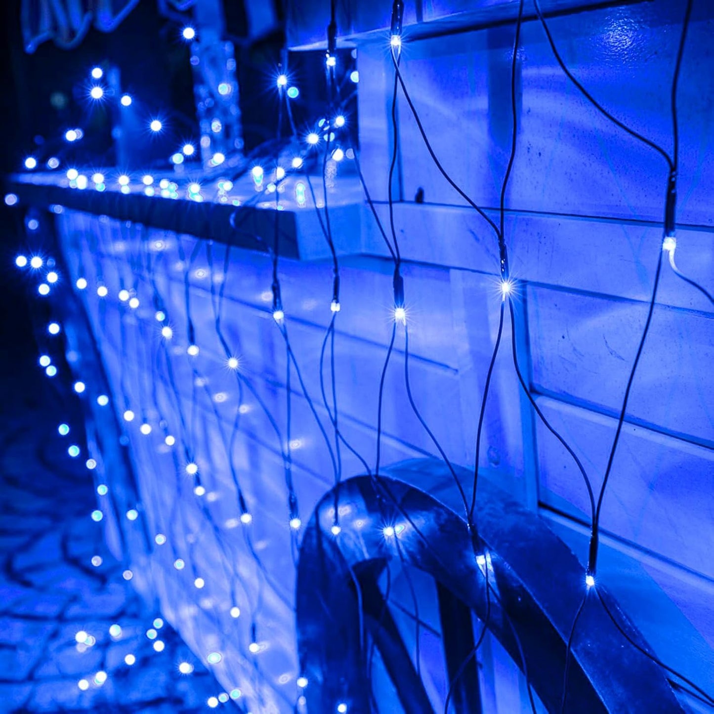 iBaycon 4ft × 6ft Solar Net Mesh Lights, Solar Powered Christmas Net Light Outdoor Waterproof, 8 Modes Bush Netting Lights for Xmas Trees, Party, Garden, Wedding, Outdoor Decorations (Blue, 2PACK)