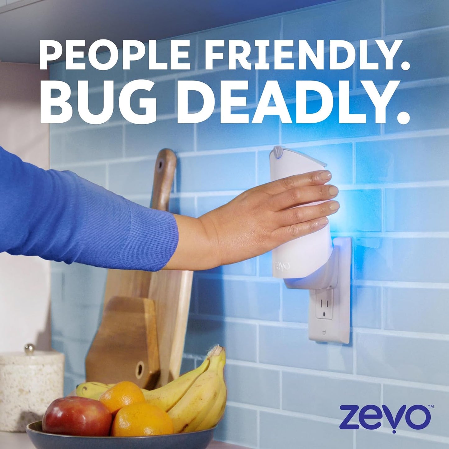 Zevo 2 Flying Insect Traps & 4 Refill Cartridges - Plug in Fly Trap &