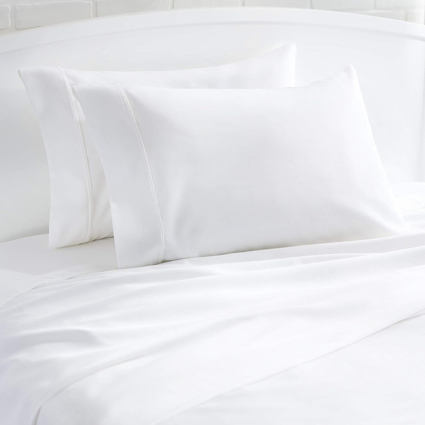 Amazon Basics 400 Thread Count 100% Cotton Pillowcases, Sateen Weave, Wrinkle Resistant, Standard Size, 20" x 30", White, Set of 2, Pillows Not Included