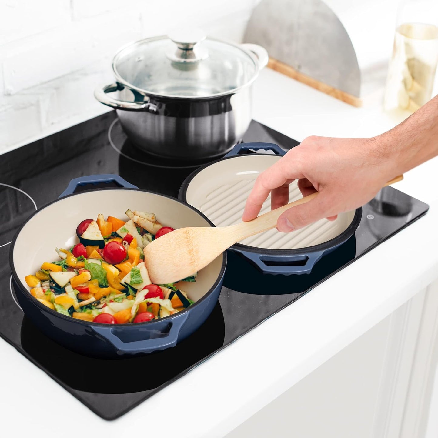 2-in-1 Enameled Cast Iron Braiser Pan with Grill Lid - 3.3-Quart Small