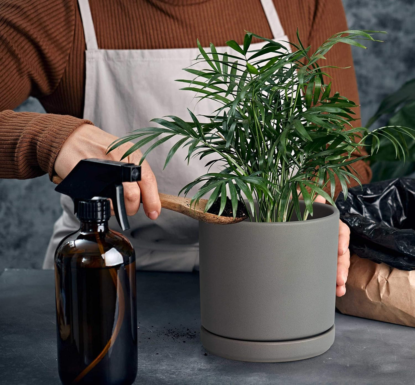 D'vine Dev 8 Inch Ceramic Planter Pot with Drainage Hole and Saucer, Indoor Cylinder Round Planter Pot, Grey, 94-O-D-3