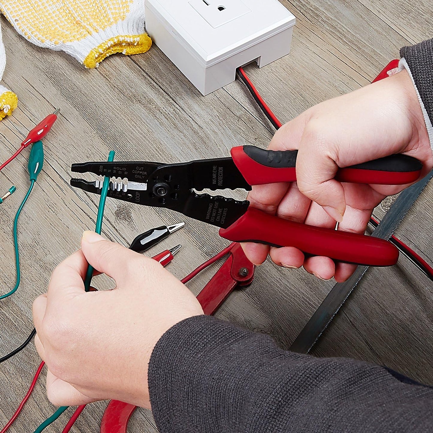 WGGE WG-015 Professional 8-inch Wire Stripper/Crimping Tool, Cable Cut