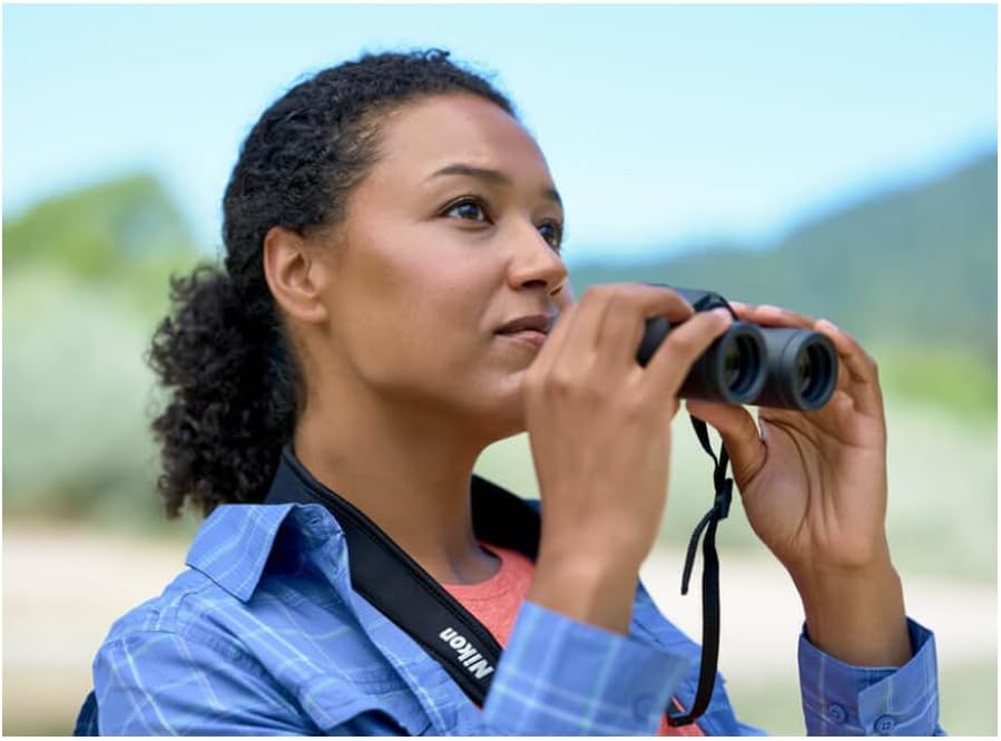 Nikon MONARCH M7 8x42 Binocular |Waterproof, fogproof, rubber-armored Full-Size Binocular with ED glass & wide field of view, oil & water repellent coating & locking diopter |Official Nikon USA Model