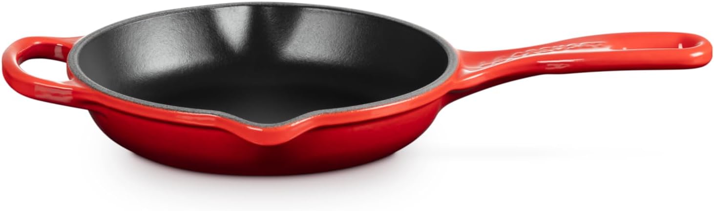 Le Creuset Enameled Cast Iron Signature Iron Handle Skillet, 6.33", Ce