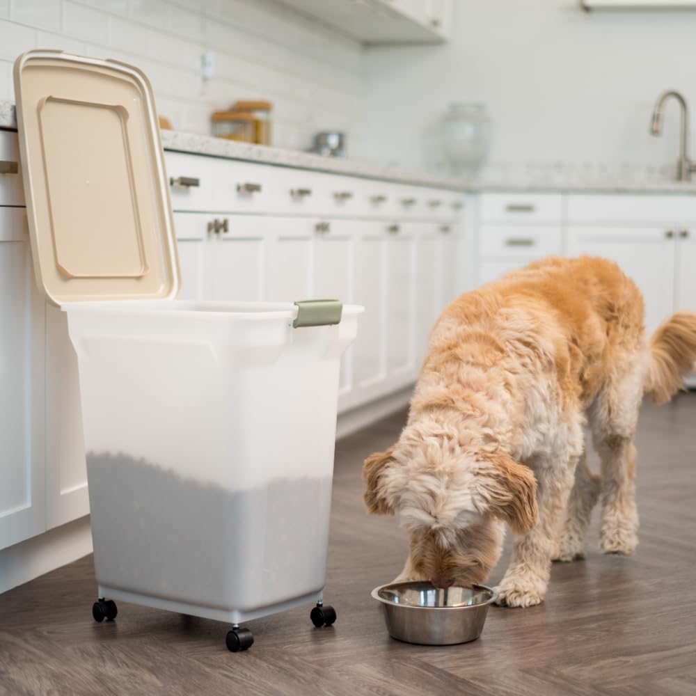 IRIS USA Airtight Dog Food Storage Container, WeatherPro, Up to 40 lbs