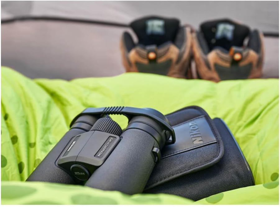 Nikon MONARCH M7 8x42 Binocular |Waterproof, fogproof, rubber-armored Full-Size Binocular with ED glass & wide field of view, oil & water repellent coating & locking diopter |Official Nikon USA Model