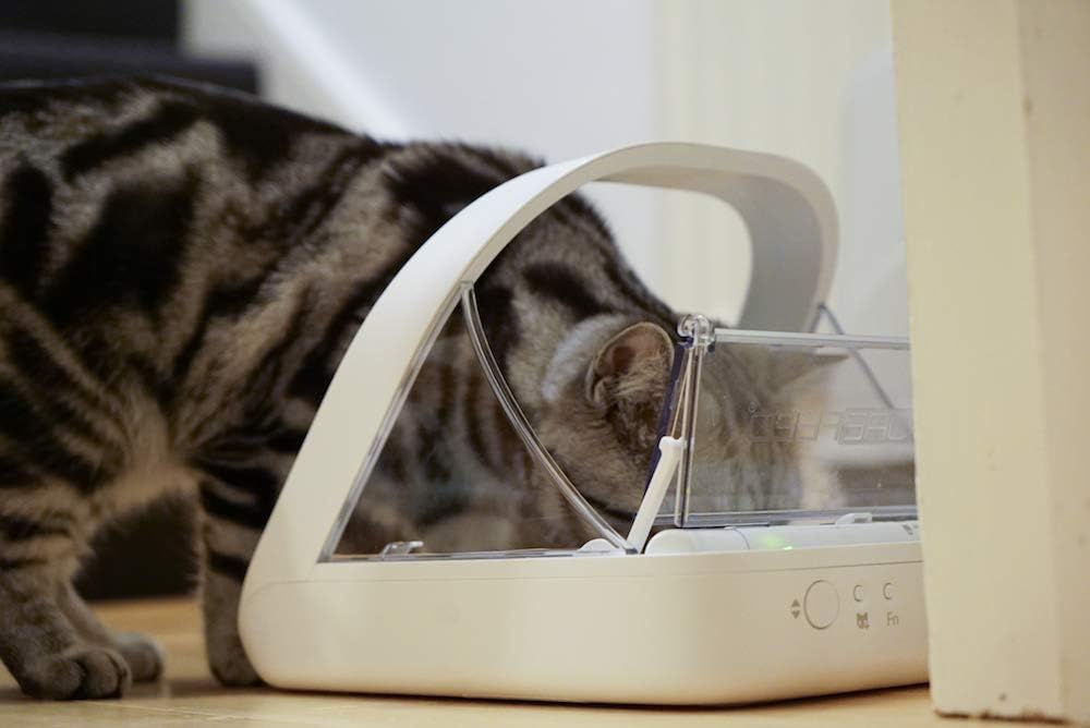 Sure Petcare -SureFlap - SureFeed - Microchip Pet Feeder - Selective-A