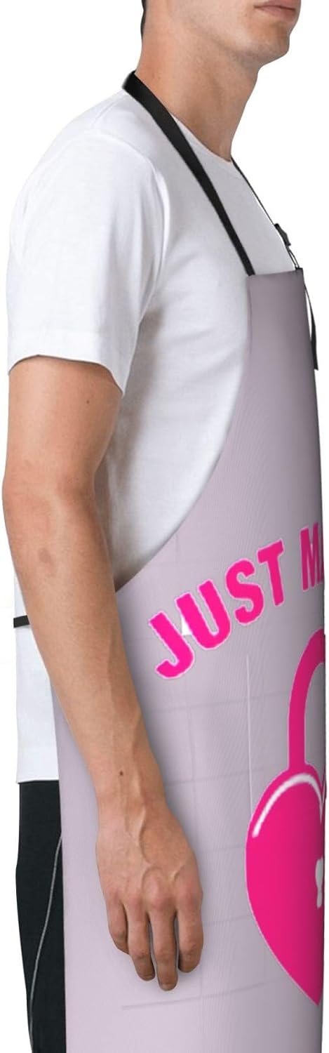 just married Print 28x33 In Adult Kitchen Apron with Pockets Versatile Chef Smock for Cooking Baking