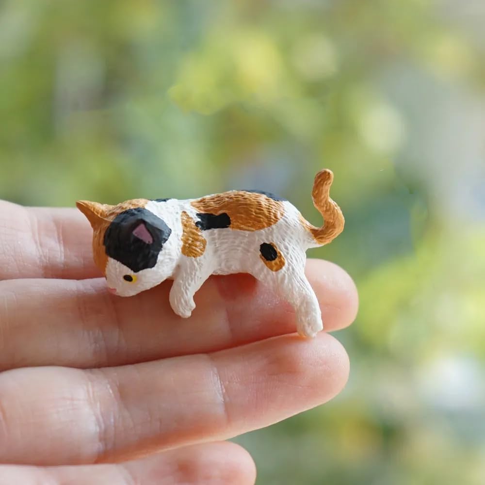 Cute Cat Car Dashboard Accessories, Fun Car Rearview Mirror Decoration