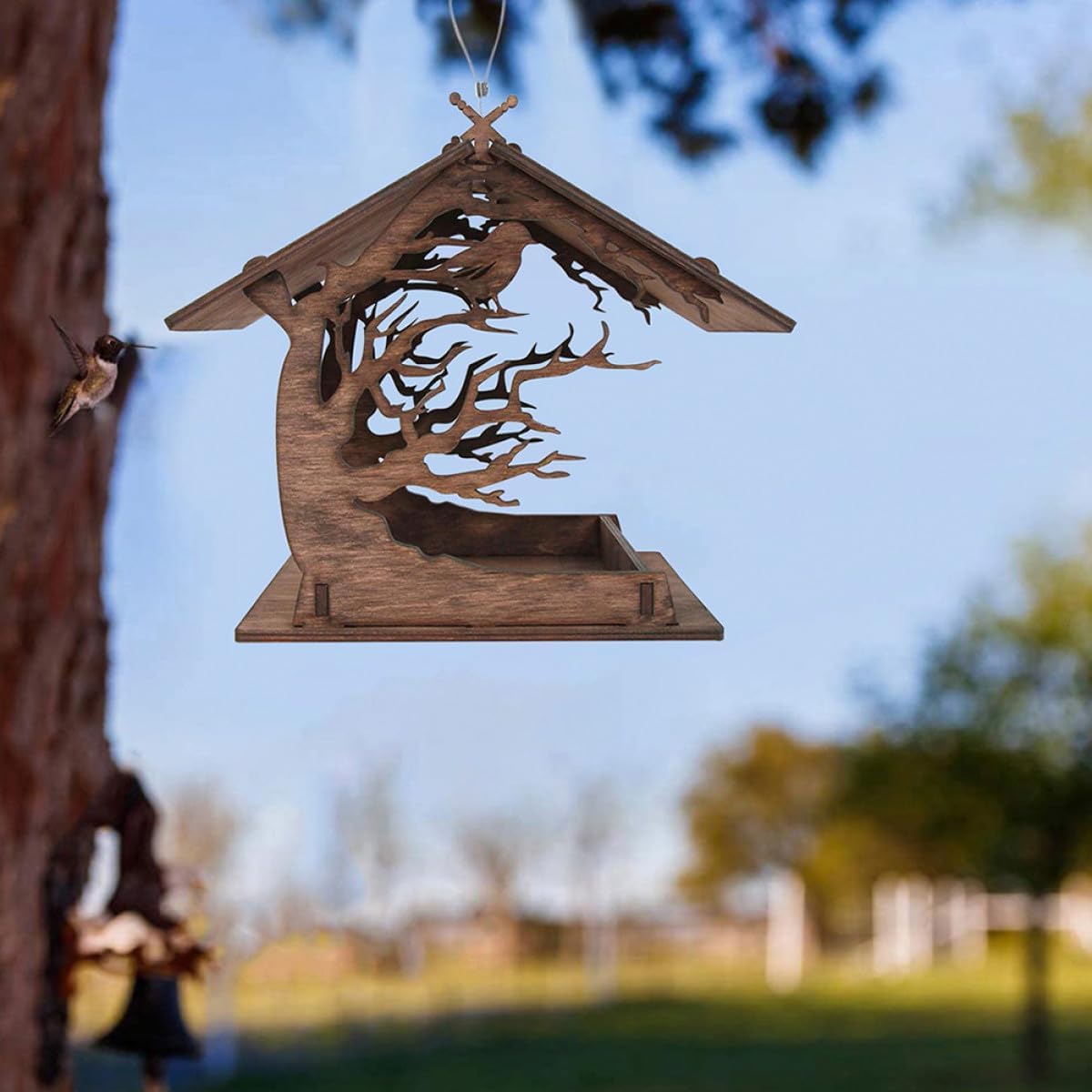 Milisten Wooden Decorative Bird Feeder House with Hanging Bird Food Co