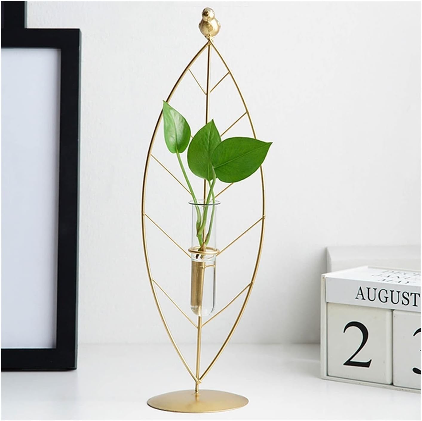 Glass Flower Vase with Metal Stand Modern Geometry Desktop Glass Planter Indoor Hydroponics Plants Home Office Garden Wedding Decor Bedroom Decoration