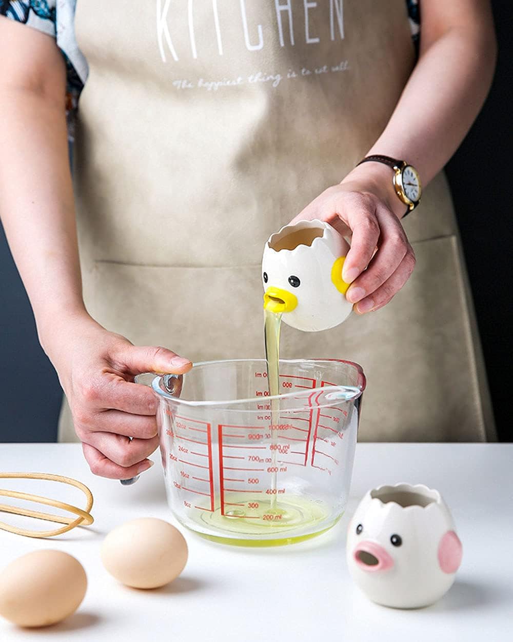 LuoCoCo 귀여운 계란 분리기, 세라믹 구토 닭고기 달걀 노른자 흰색 분리기, 실용적인 가정용 소형 계란 필터 스플리터, 주방 도구 베이킹 보조 도구, 식기세척기 사용 가능 (옐로우)