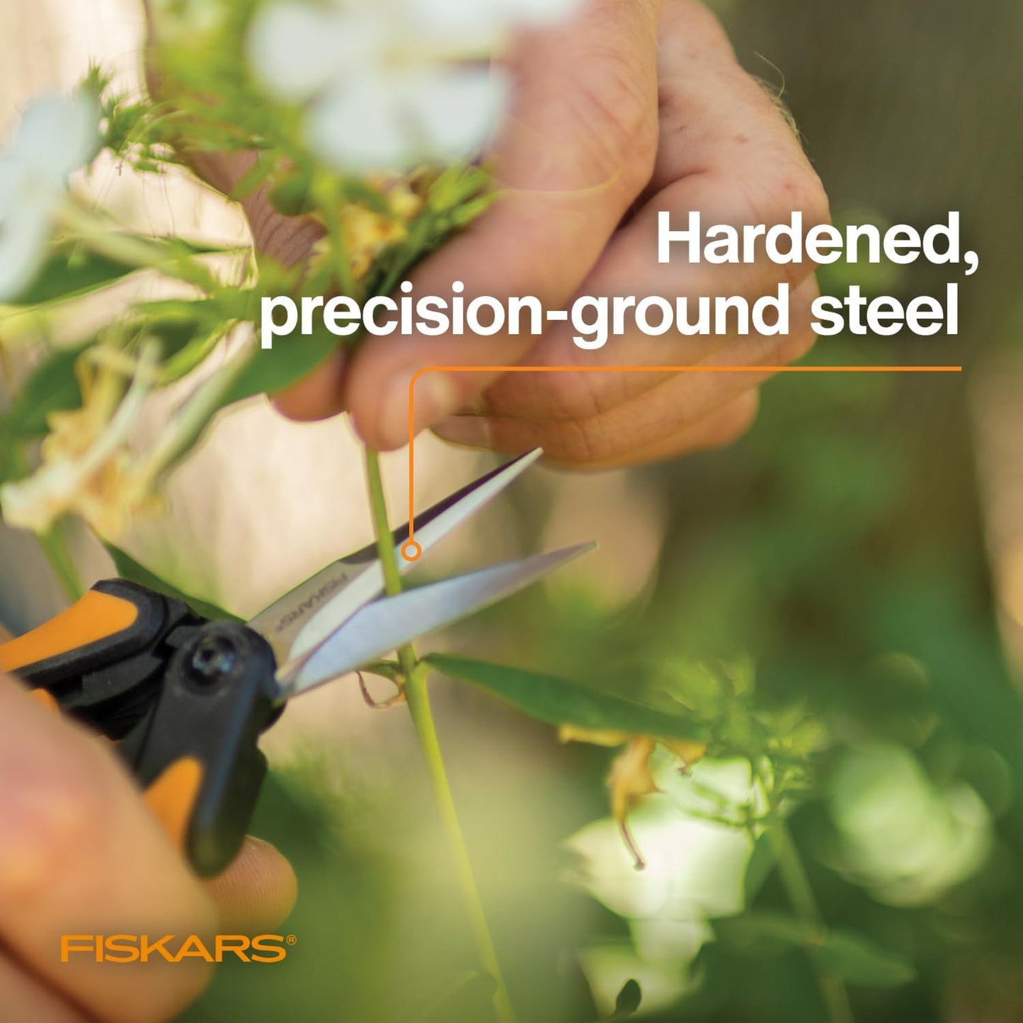 Fiskars 6" Pruning Scissors for Flower Stems, Herbs, Buds, and Small P