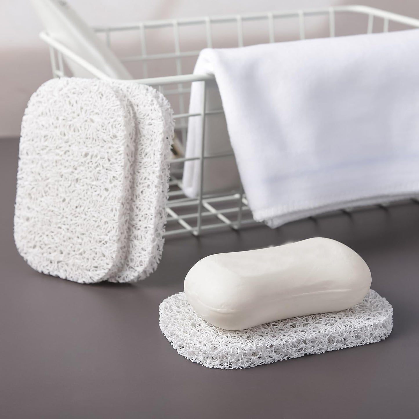4PCS White Soap Holder PadBPA-Free Savers Pads for Soap Dish,Easy to Clean Soap Lifting Pads Suitable for Shower Kitchen Bathroom Bathroom Travel Hotel Cleaning Products