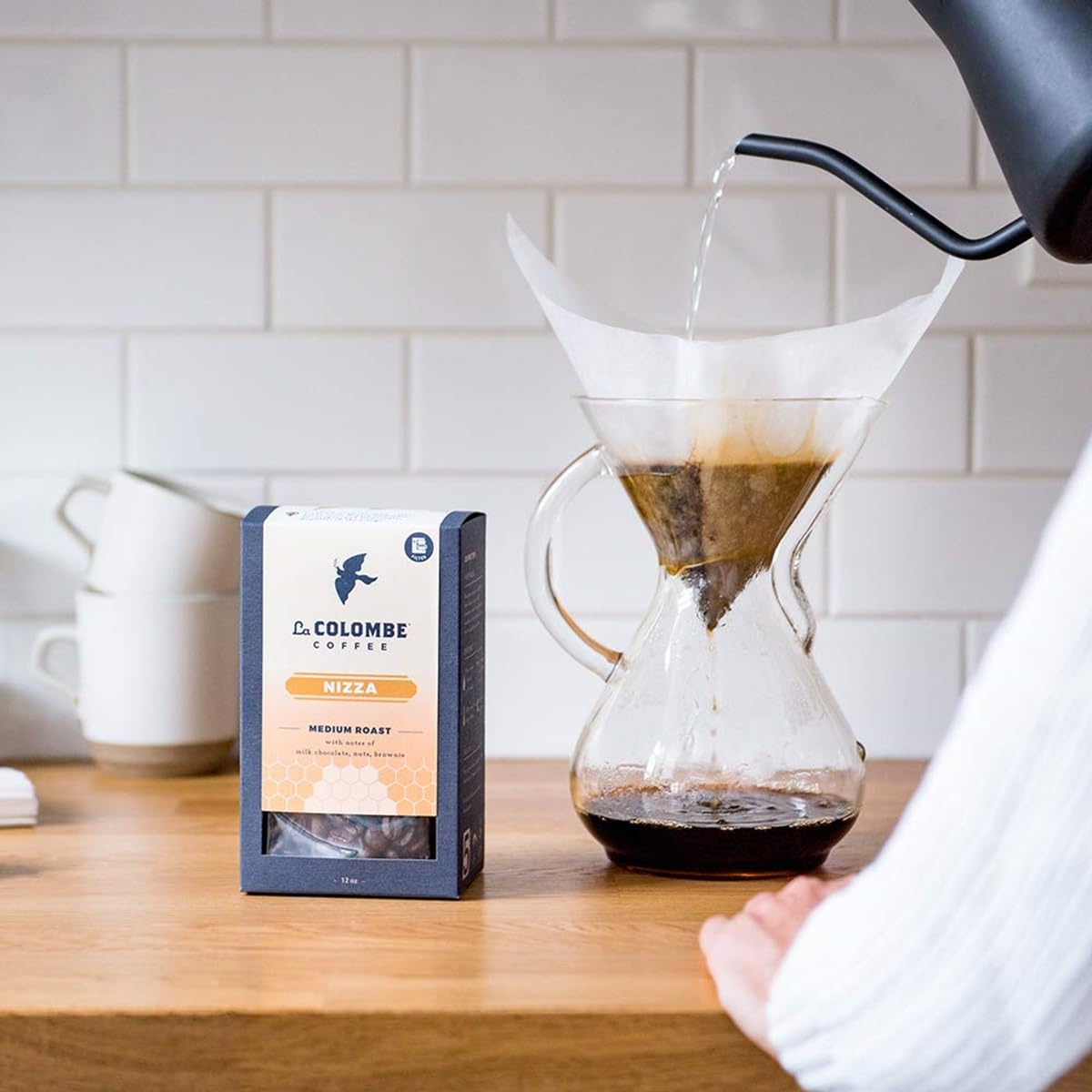 La Colombe Nizza Medium Roast Whole Bean Coffee - Notes of Milk Chocol