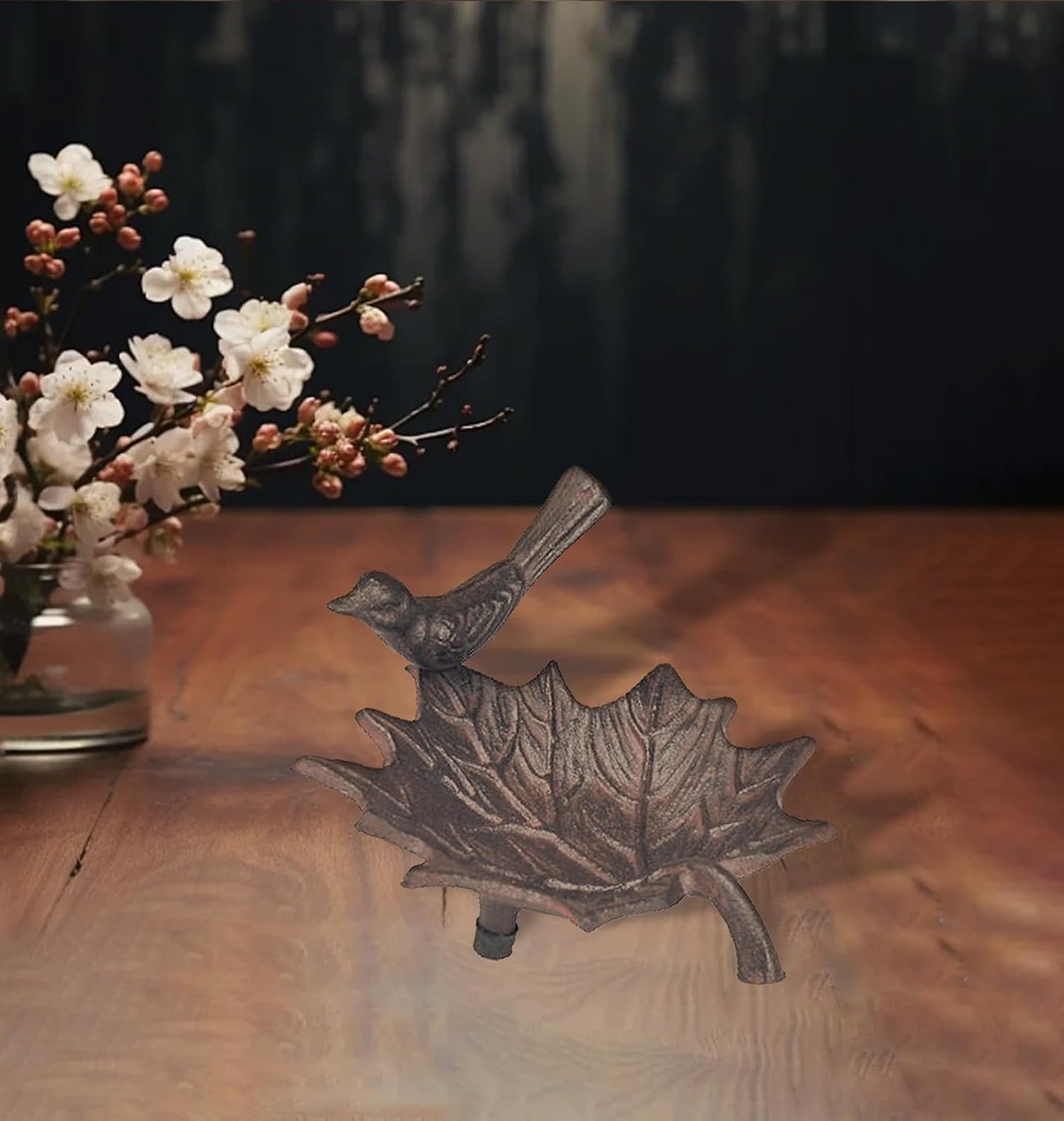 Cast Iron Bird Feeder, Maple Leaf Shaped Wild Bird Feeding Bowl Rustic