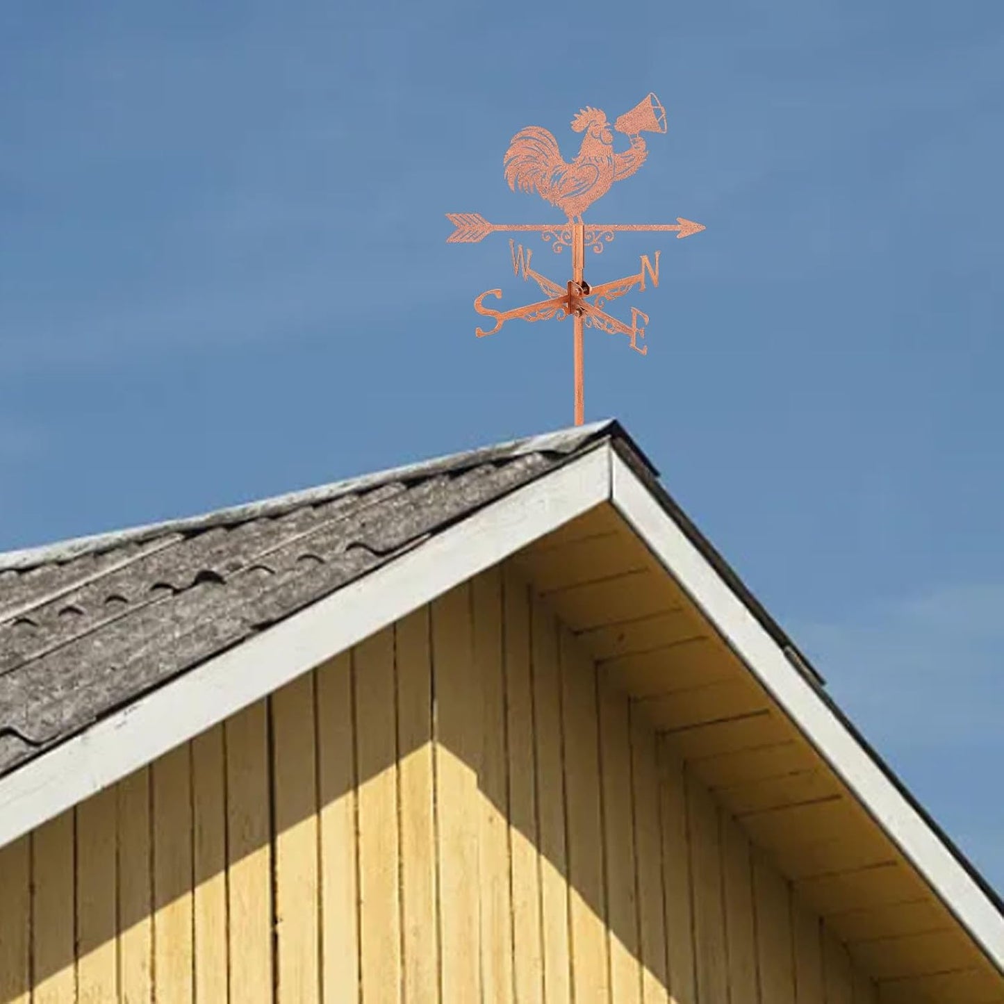 SUPERDANT Rooster Trumpet Weather Vane Animal Wind Vanes for Yard Metal Weathervane Roof Mount for Gardens Outside Reddish Copper Weathervanes Farmhouse Farm Barn Sheds Patio Decorations