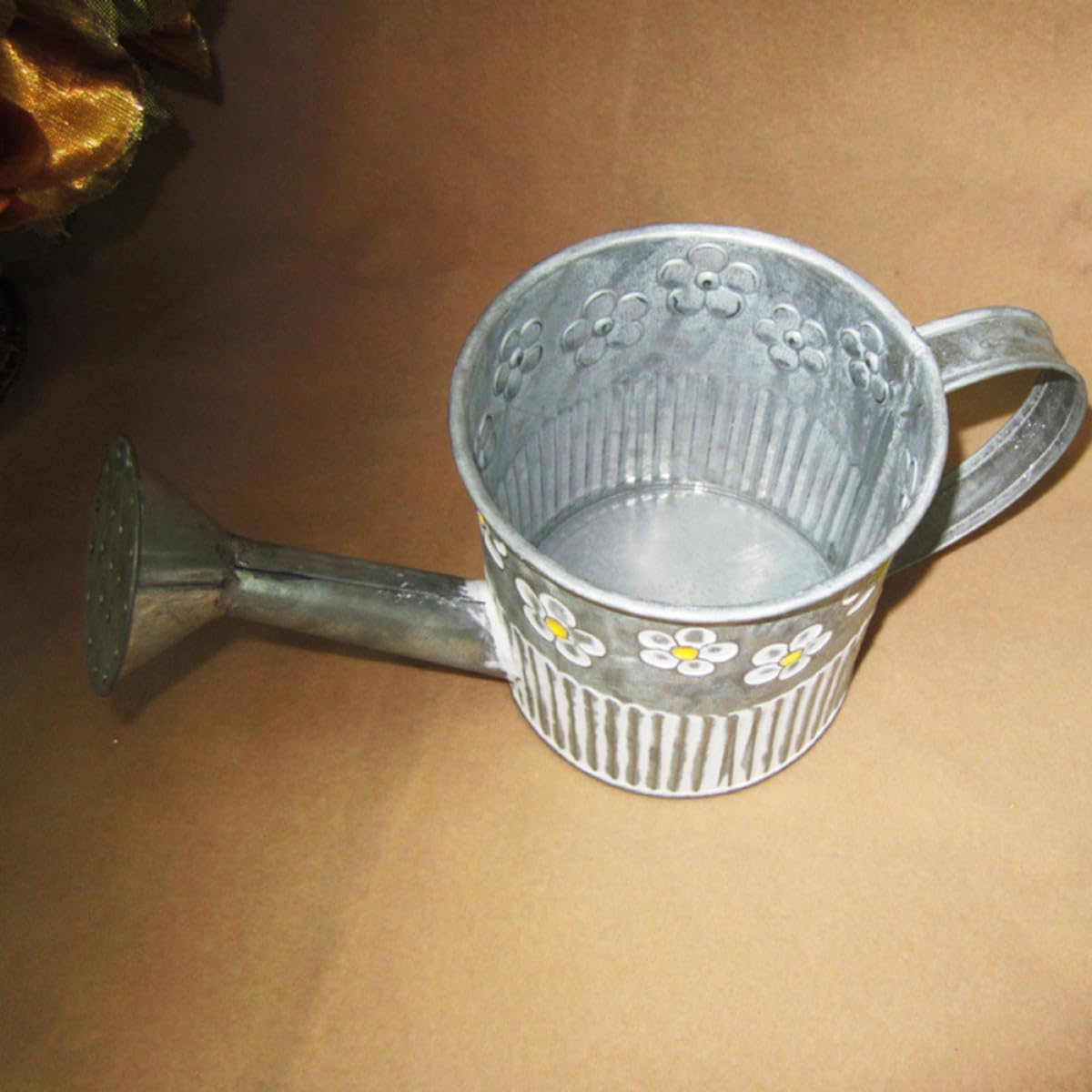 Milisten Iron Flower Vase Watering Pot Shape with Embossed Pattern, Me