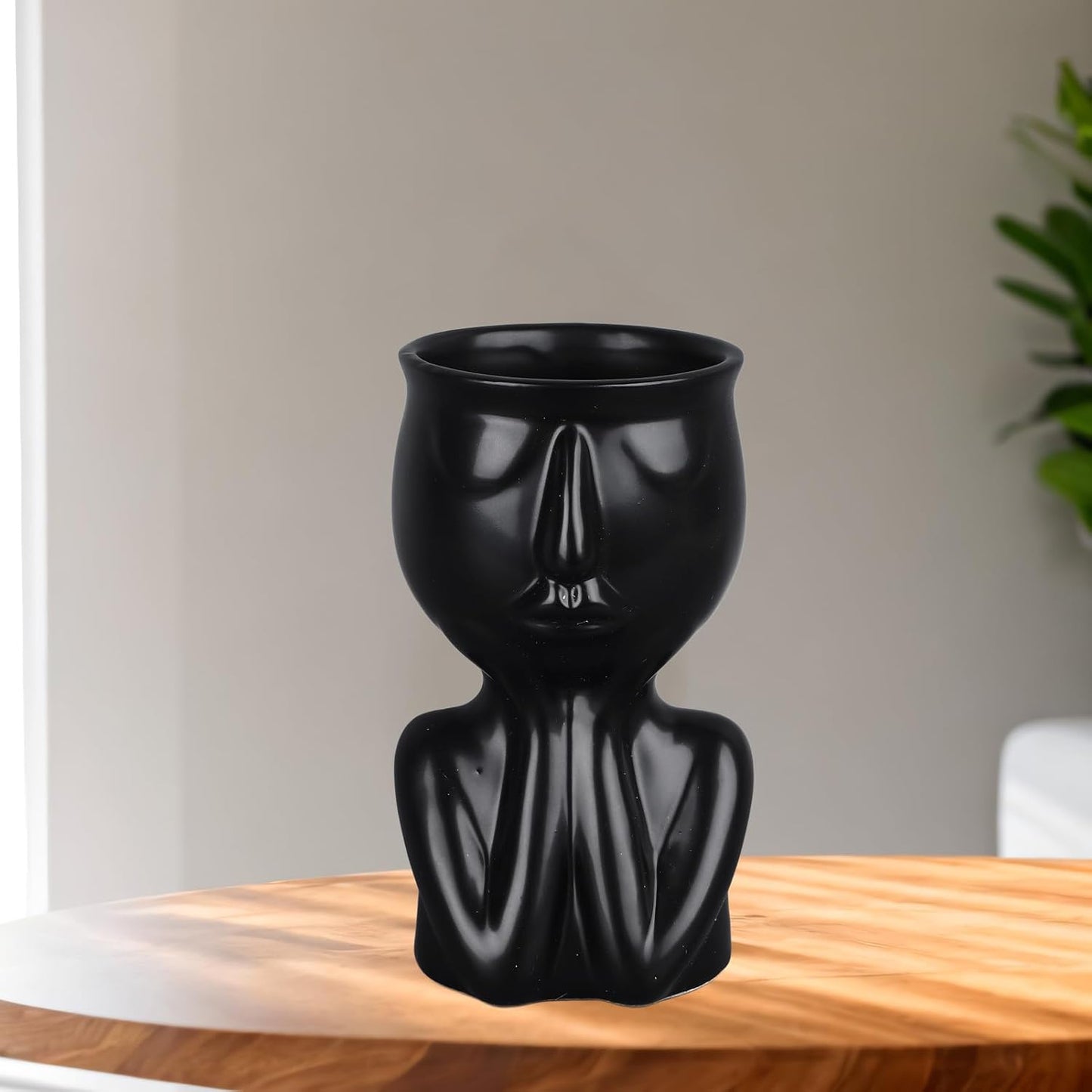 Pilipane Ceramic Face Planter Pot Nordic Style Modern Innovative Face Succulent Planter Pot for Home Office Hotel Desktop Ornaments (Black)