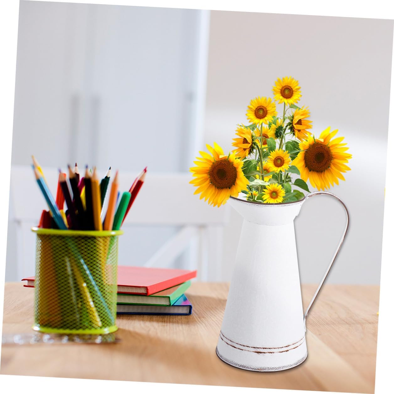 FAVOMOTO Vintage Metal Flower Vase Pot, Large White Rustic Succulent P