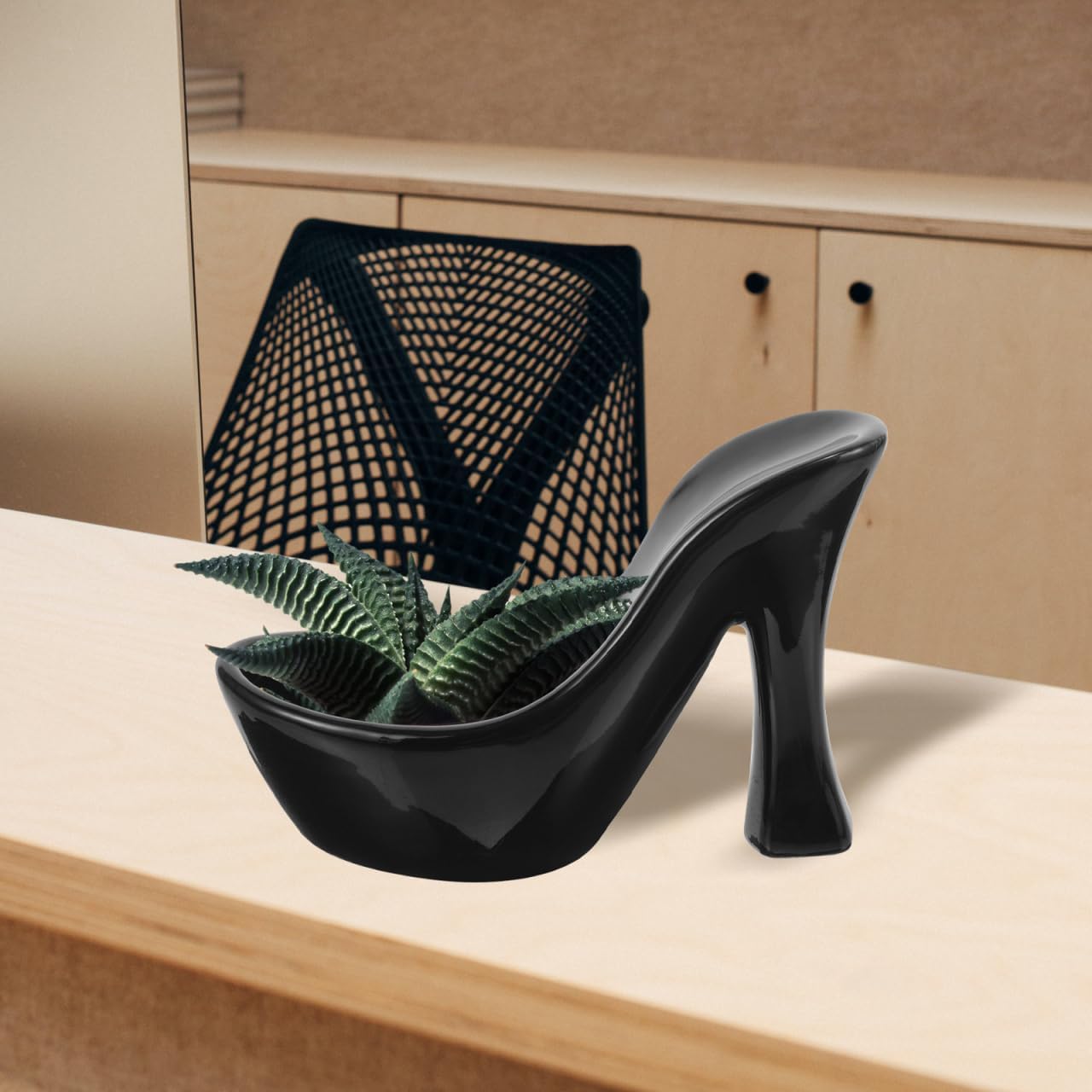 Ceramic High Heel Succulent Flower Pot Abstract Planter Vase Home Decor Table Accent 5.16X3.46X2.16 Inch