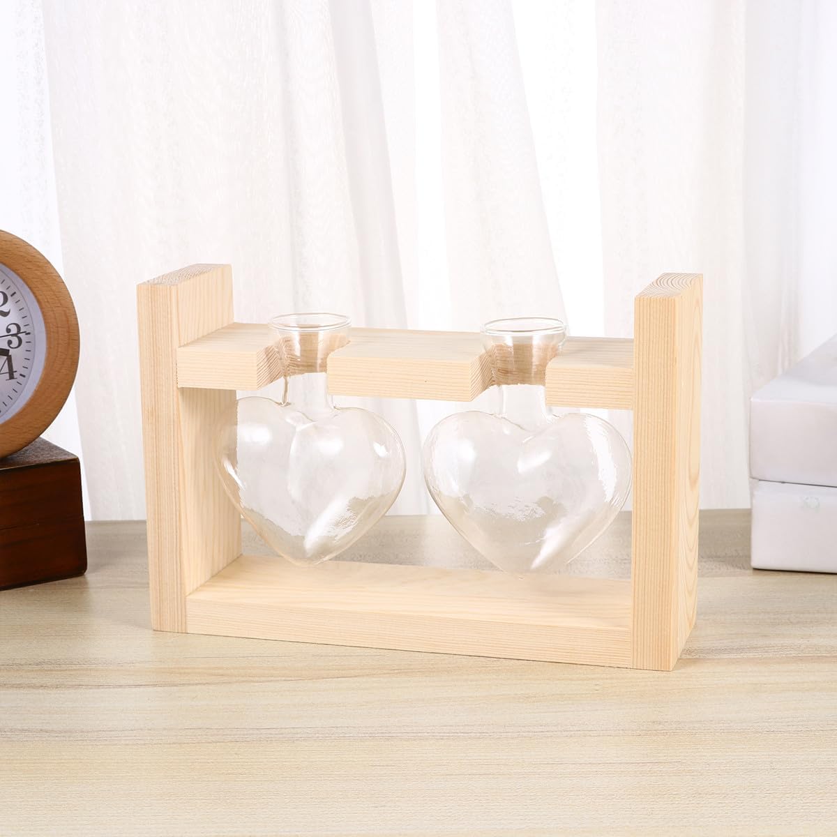 Heart-Shaped Glass Vases with Wooden Frame, Hydroponic Planter Contain