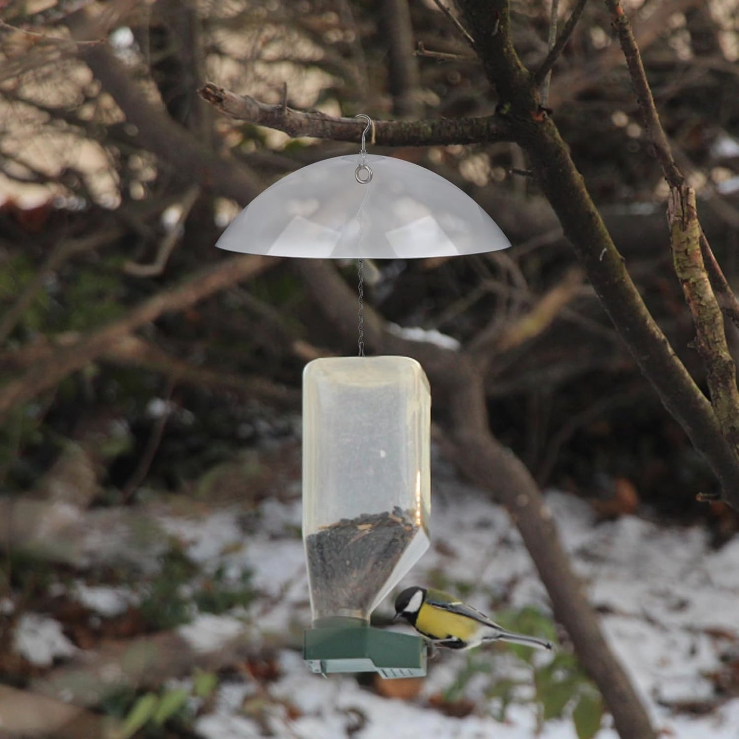 2 Pcs Bird Feeders Protective Cover Clear Squirrel Baffle Bird Feeder Squirrel Guard Round Protective Dome Rain Protective Cover with Chains for Hanging Bird Feeders Outdoor Garden - 10''
