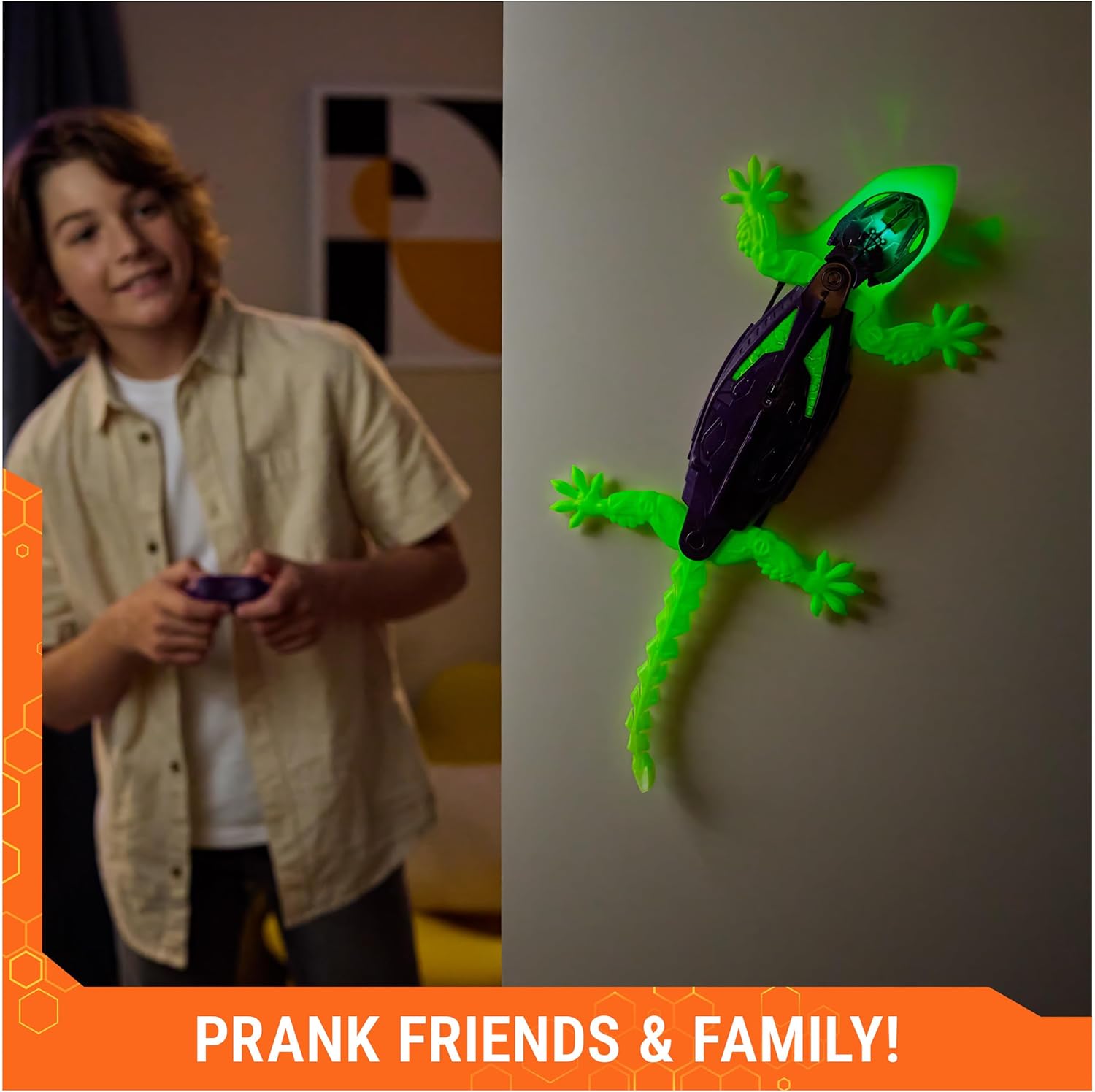 HEX Bots Glow-in-The-Dark Gecko with Official Wall Climber Technology,