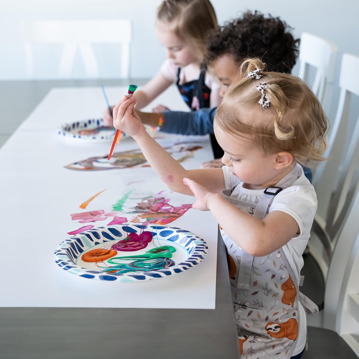 Kids Aprons for Girls and Boys, Toddler Apron with Pocket for Painting