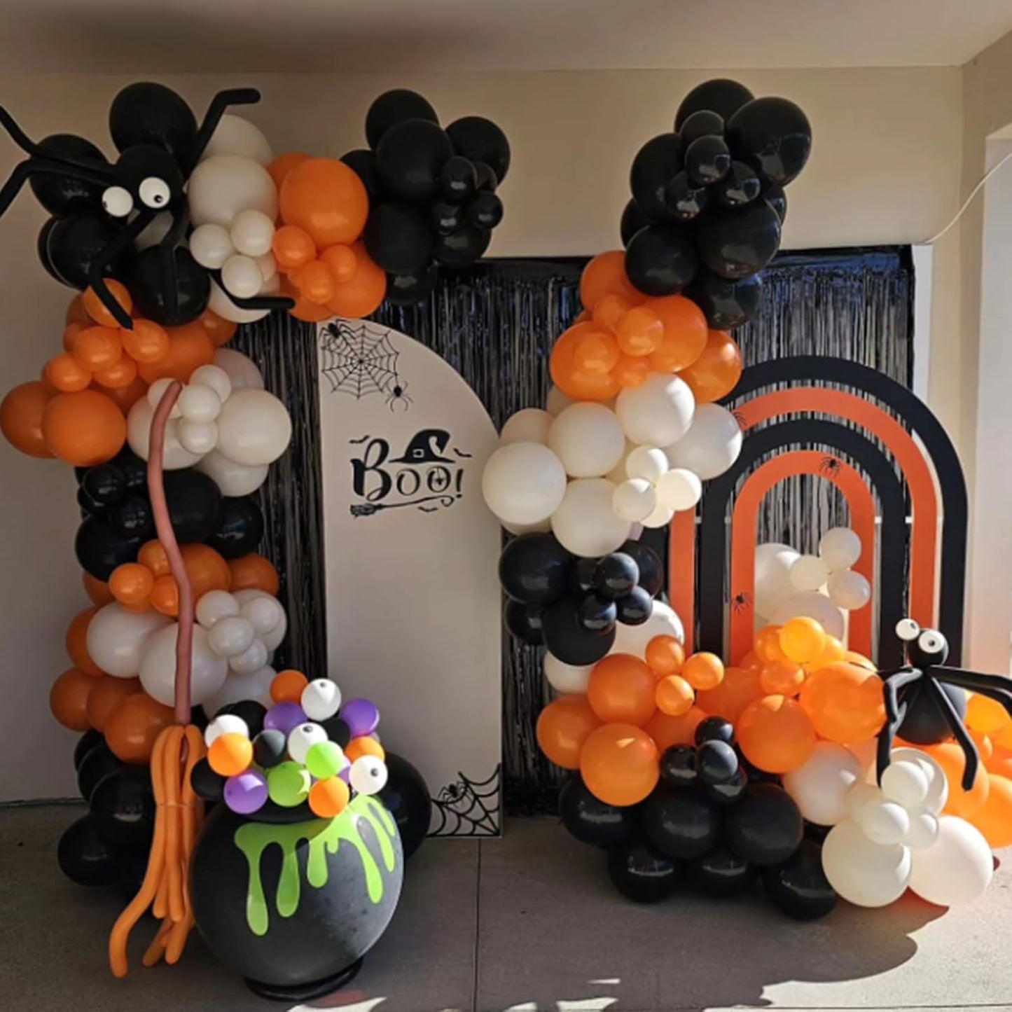 120pcs Black Balloon Arch Kit, 18 12 10 5 inch Black Latex Balloons Different Sizes Balloon Garland for Graduation Halloween Birthday Party Decorations