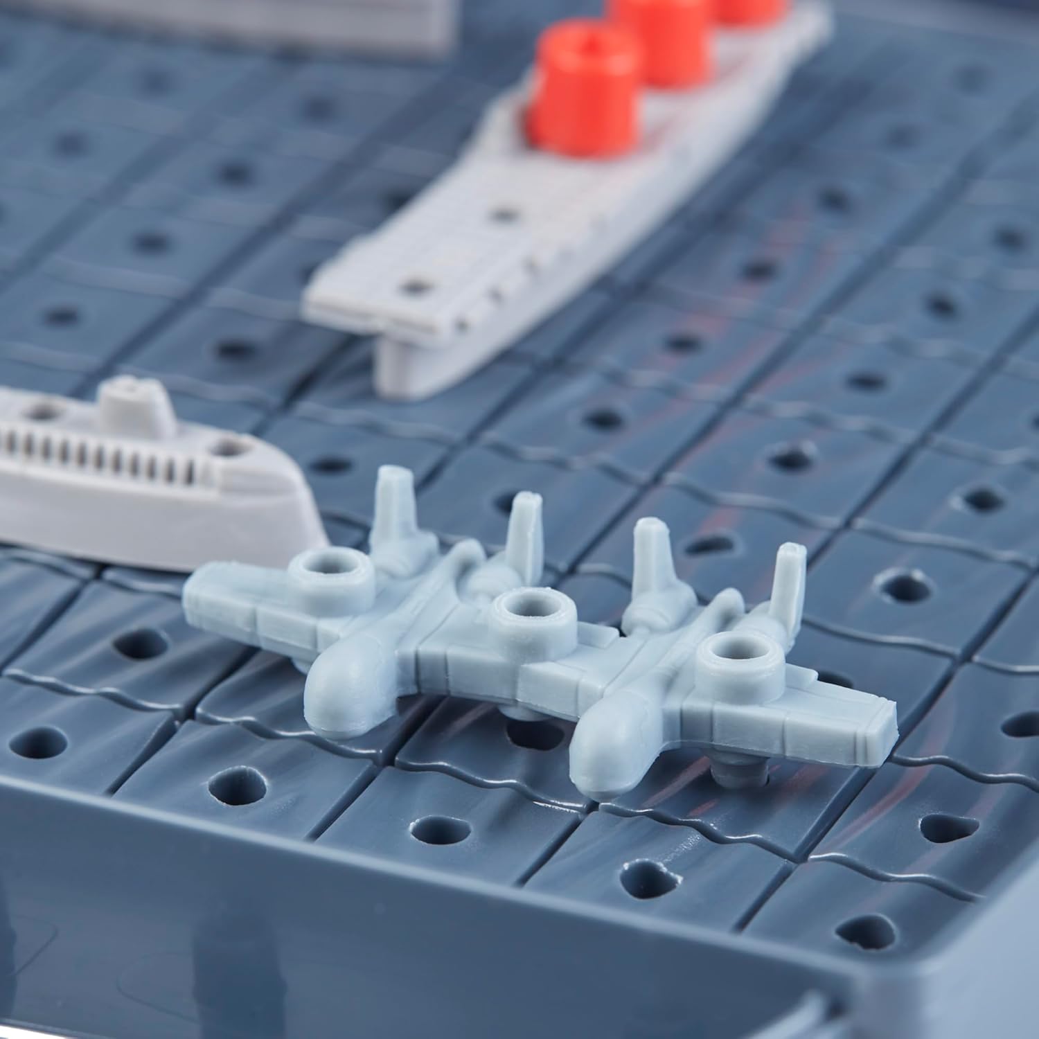 Hasbro Gaming Battleship with Planes Strategy Board Game for Ages 7 an