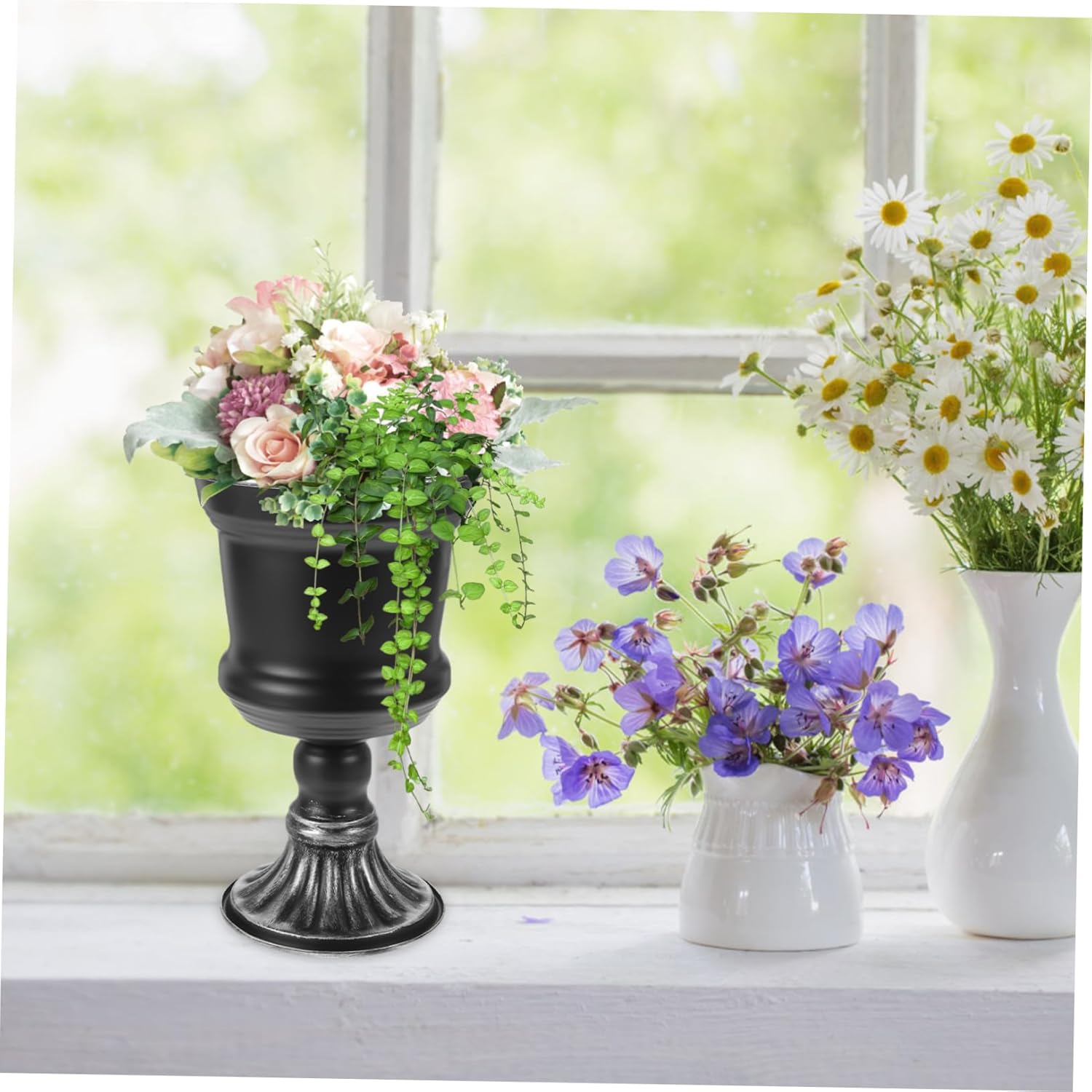 BESTOYARD Iron Planter Vase Elegant Vintage Flower Arrangement Urn for