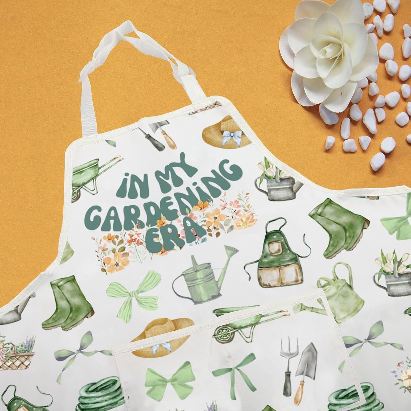WCGXKO In My Gardening Era Kitchen Apron Gardener Gift Garden Lover Gift Garden Gift Cute Plant Mom Gift Mother’s Day Gift