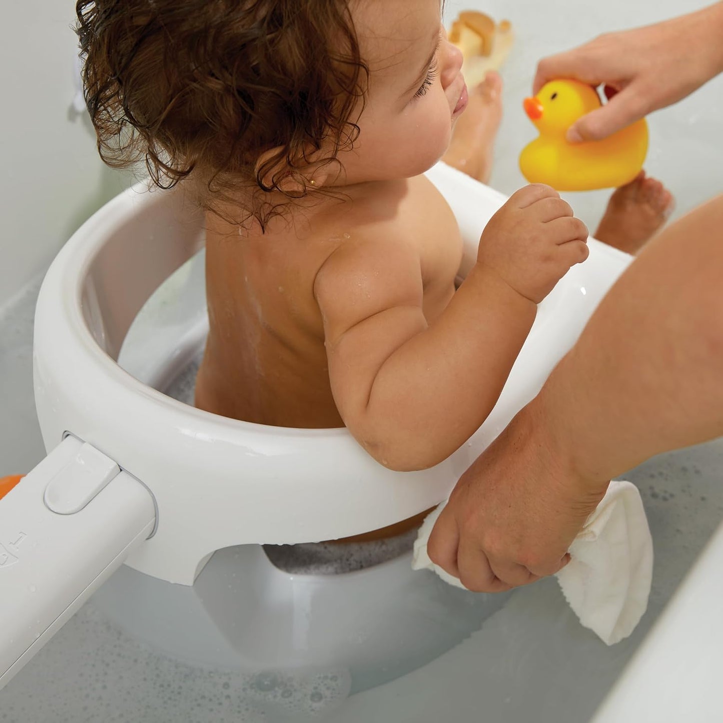 Ingenuity My Bath Seat for Sit-Up Baby Bathing, Sure & Secure Suction 