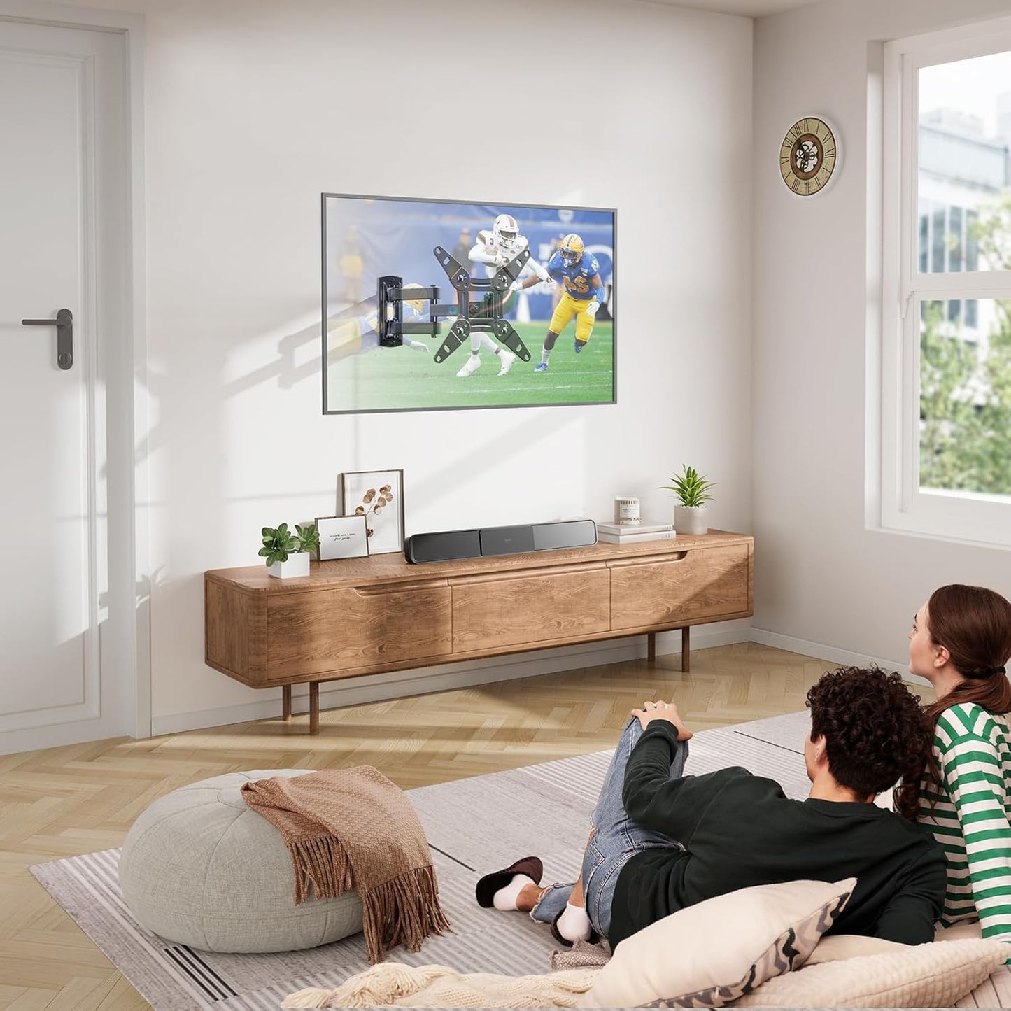 Pipishell Full Motion TV Wall Mount for Echo Show 21/15 and 13-43 Inch Flat Curved Screen TVs & Monitors, Max VESA 200x200mm up to 44lbs, TV Mount Wall Bracket with Rotation Swivel Tilt Extension