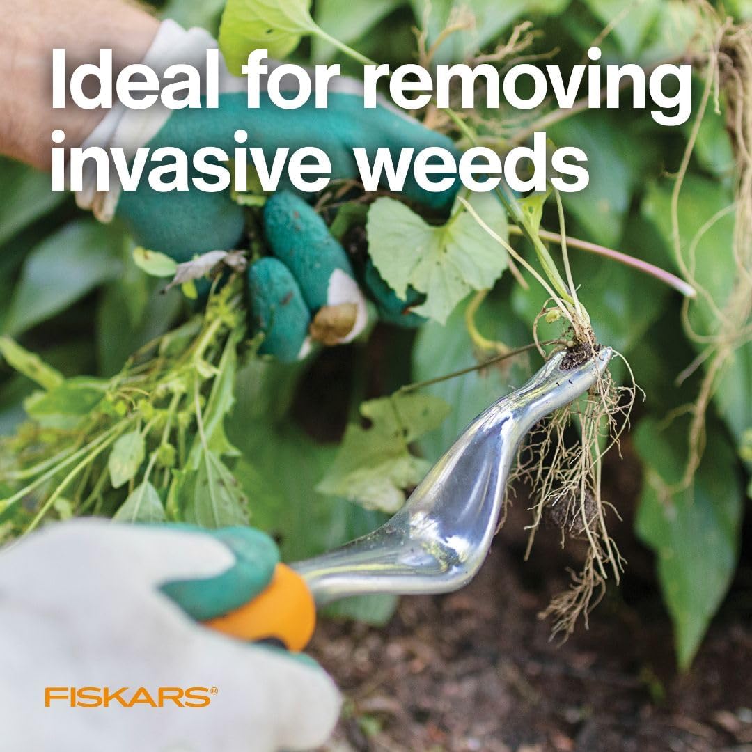 Fiskars Ergo Weeder Tool for Weeding, Heavy Duty Gardening Hand Tool w