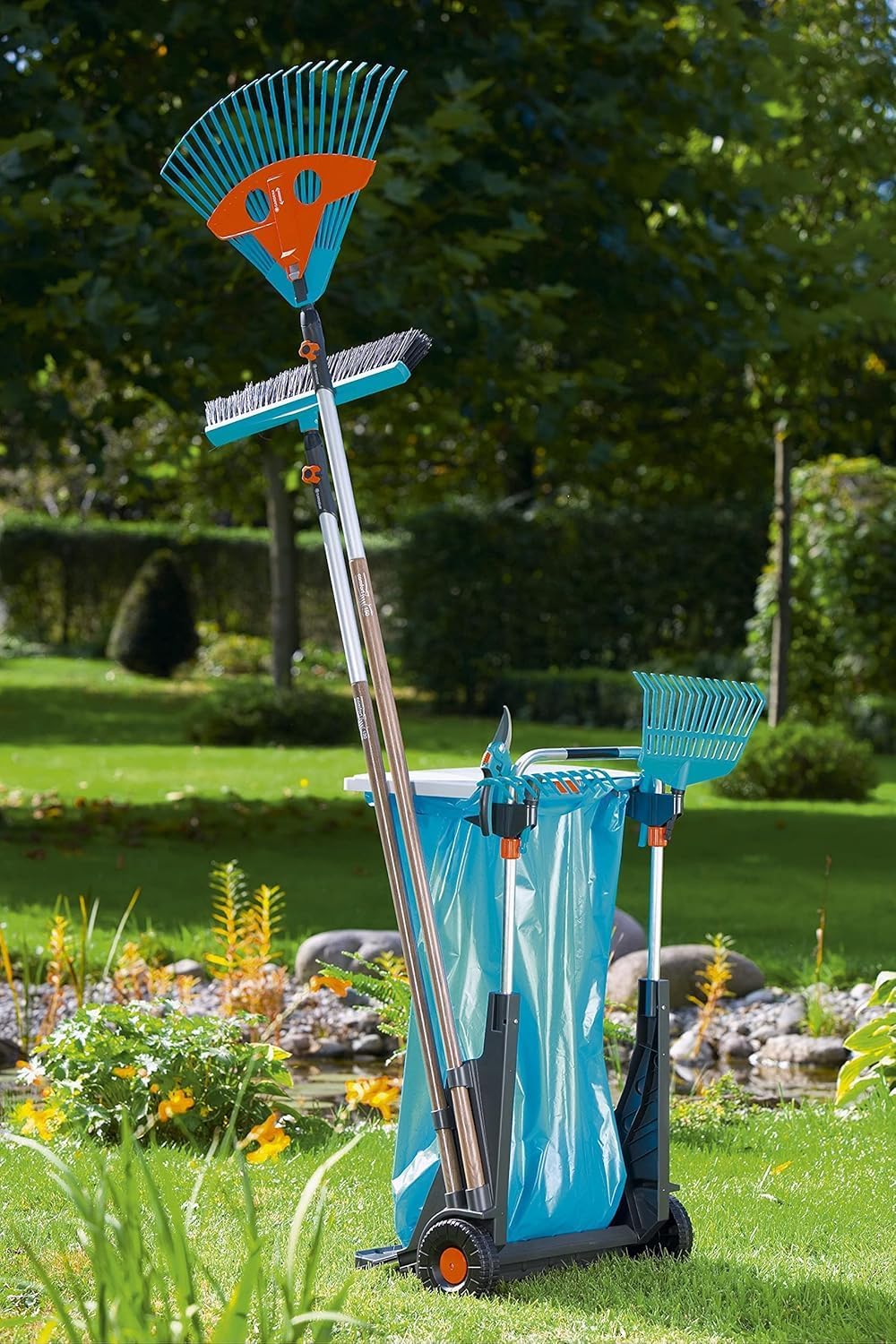Gardena Garden Mobil: Versatile Trolley for The Garden, with Integrate