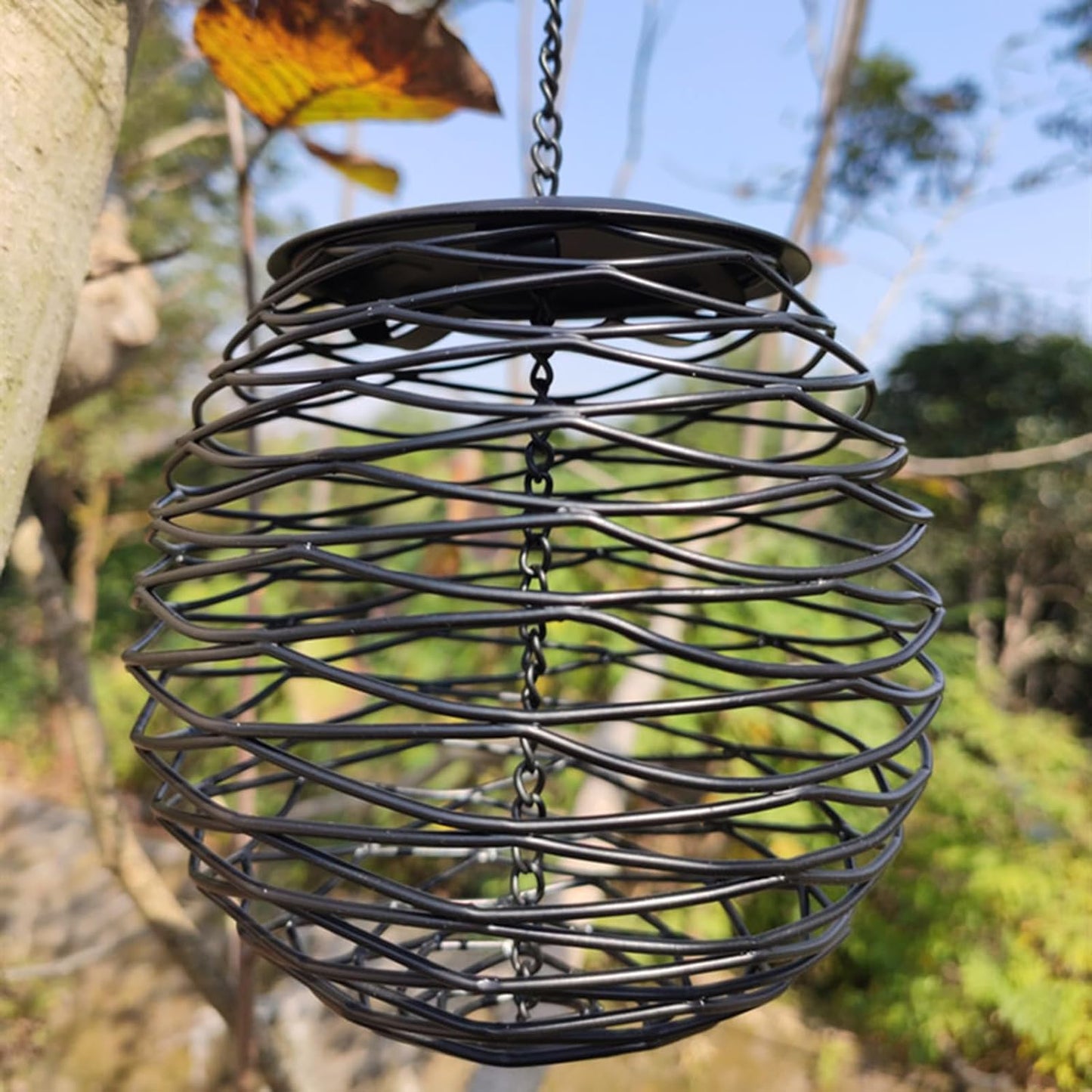 Birds Dispenser with Roof for Wild Sparrows Garden Suet Basket Outdoor Hanging Dispenser for Wild Birds Large Capacity Bird Feeders for Outside
