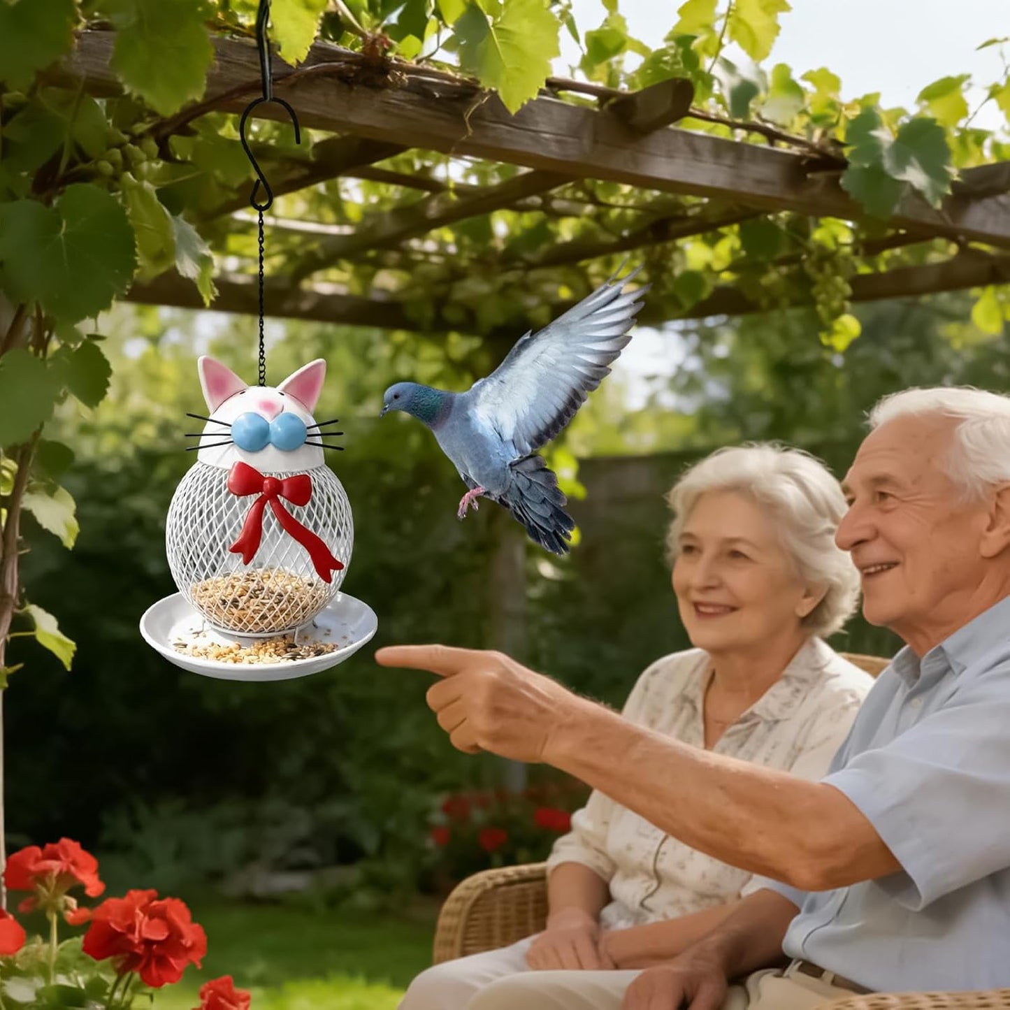 Wild Bird Feeders,Squirrel Proof Cat Shape Feeding Station,Garden Bird