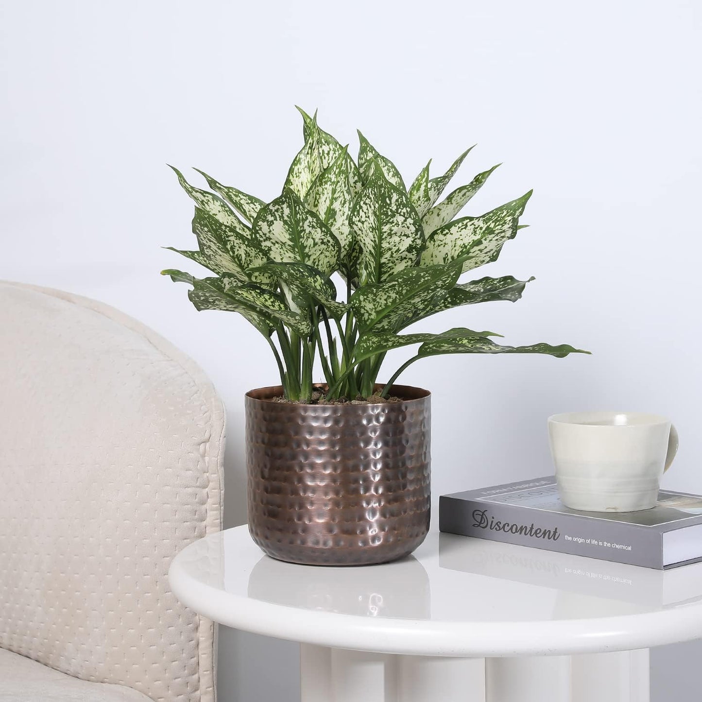 MyGift 6 Inch Vintage Copper Tone Metal Vase, Flower Pot with Hammered Texture, Cylindrical Indoor Succulent Plant Container - Handcrafted in India