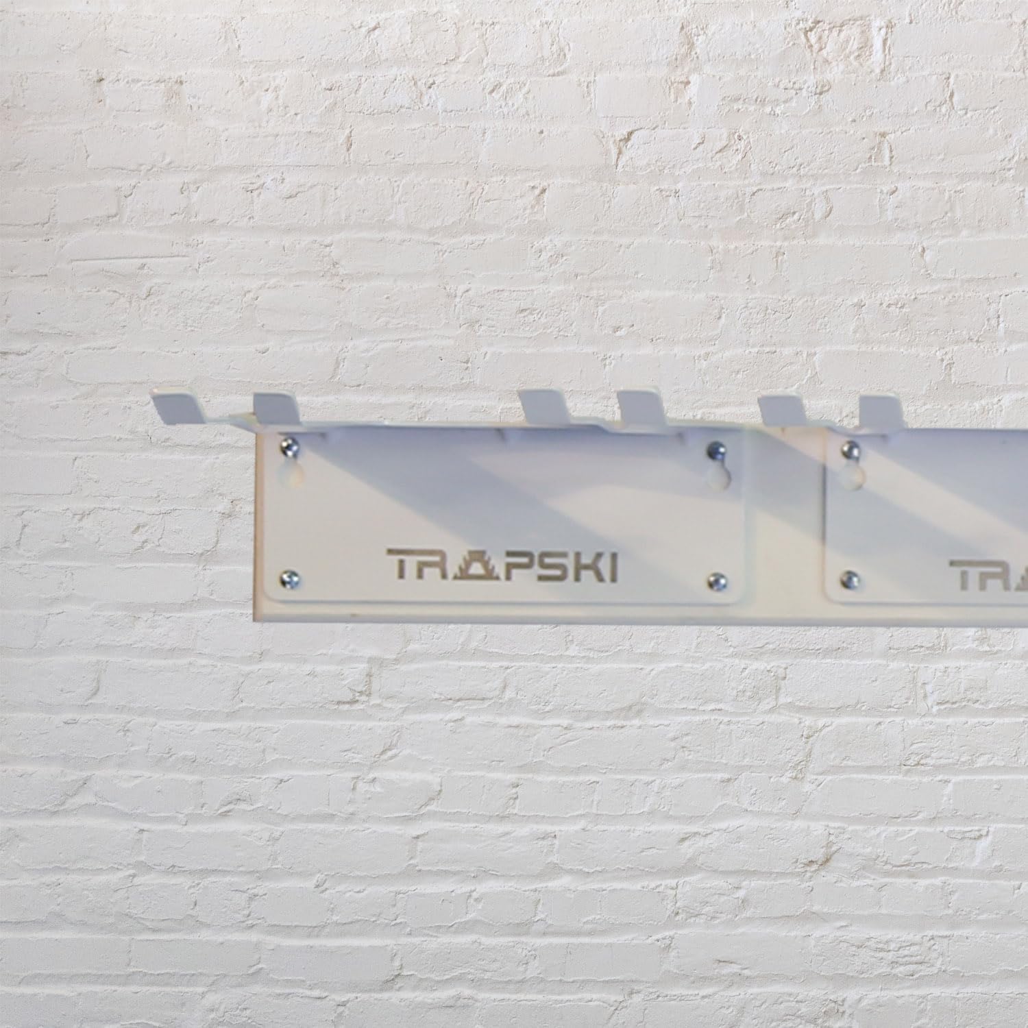 TRAPAWAY Wall Rack | Holds 1 pair of Skis or Snowboard by Bindings | G