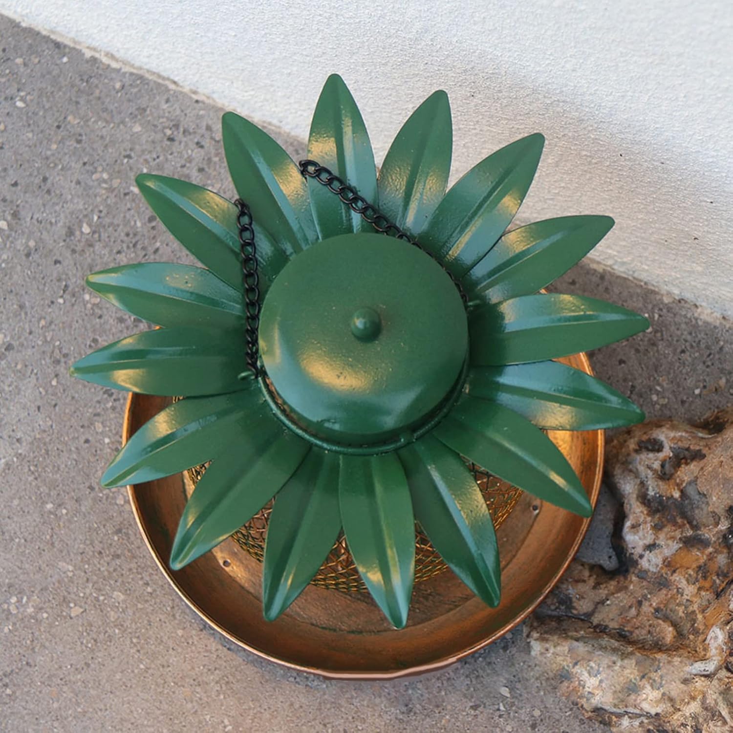 Wild Bird Feeder Squirrel Hanging Pineapple Hummingbird Feeder for Out