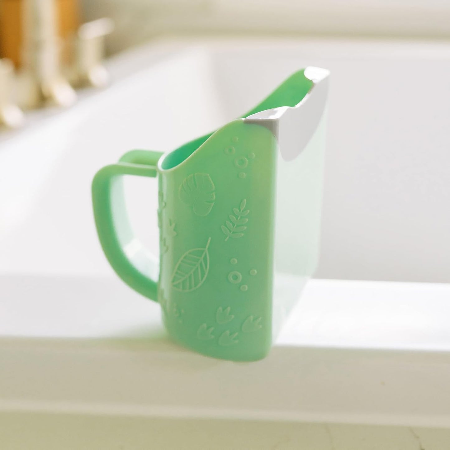 Dr. Brown's CleanUp Dino-Pour Baby Bath Rinse Cup, Tear-Free Rinsing f