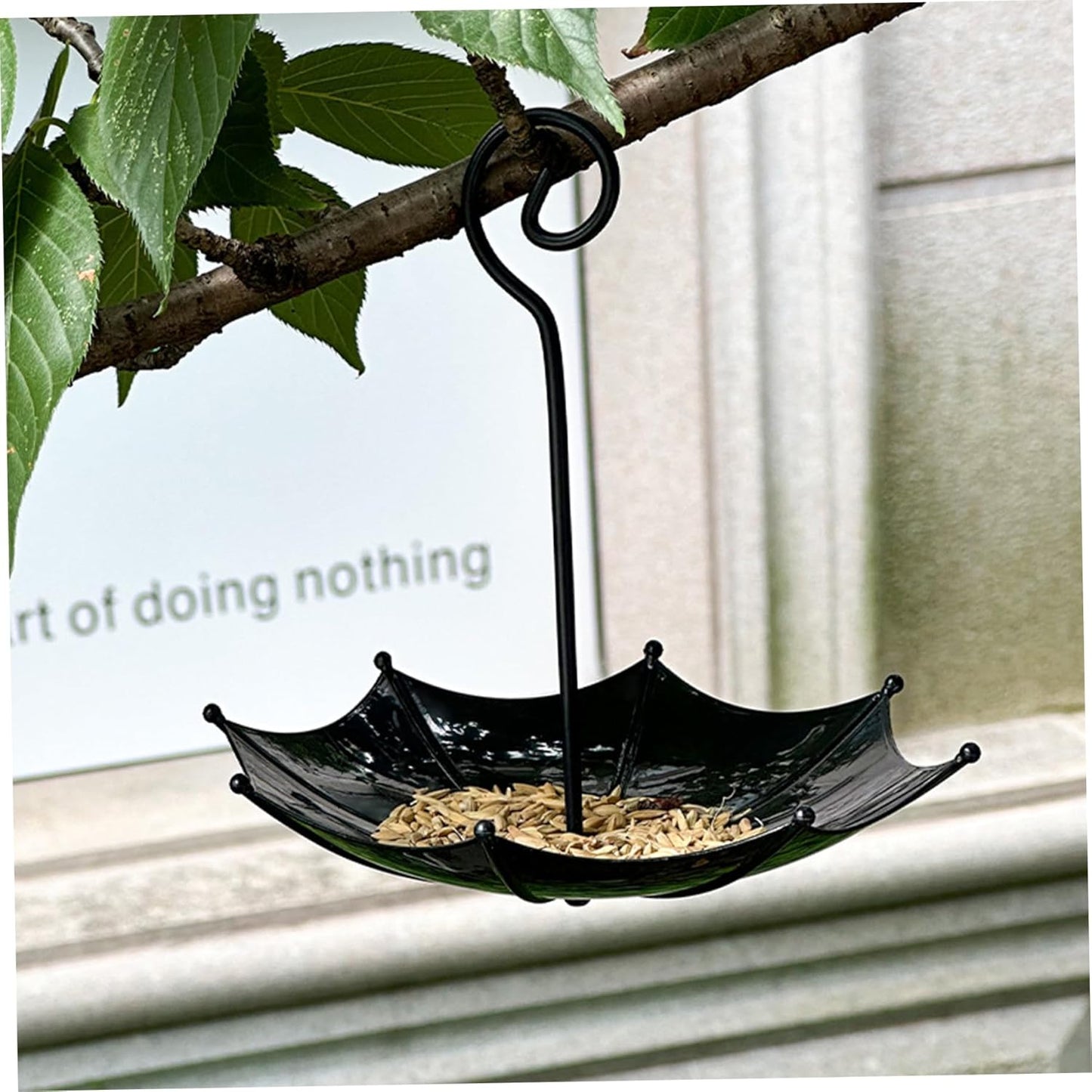 1PC Hanging Bird Feeder Tray Umbrella Shaped Hanging Bird Bath for Outside, Easy to Fill and Clean Crow Feeder for Garden Decor, Black.