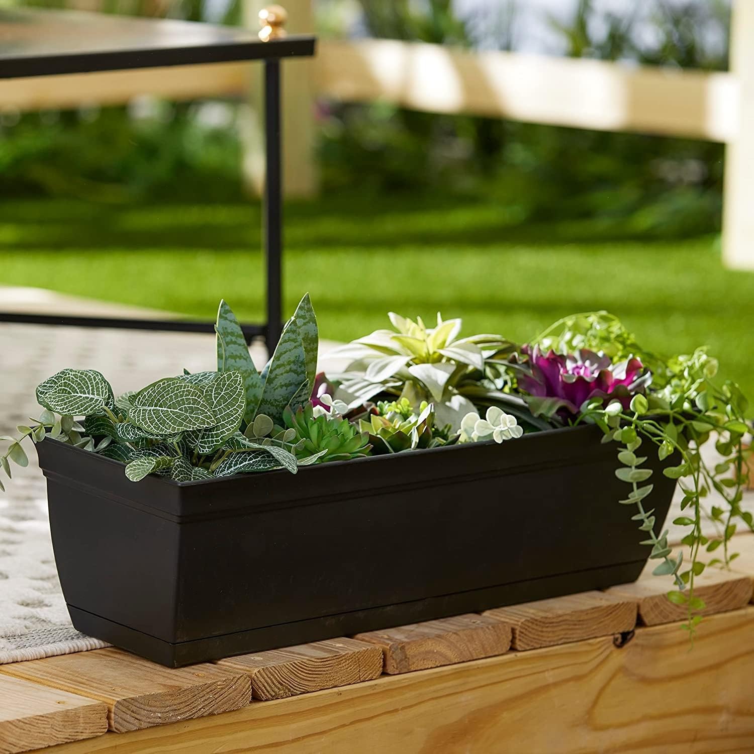 The HC Companies 24" Eclipse Plastic Window Box 7.76"x24"x6.57" in Bla