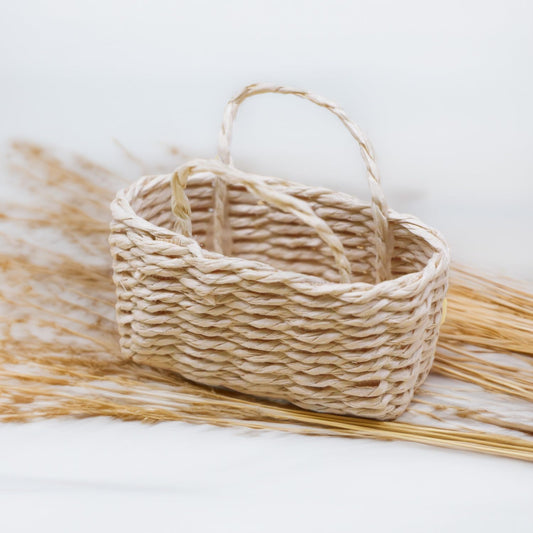 Raffia Woven Miniature Basket, Rustic Charm for Dollhouse and Gnome De