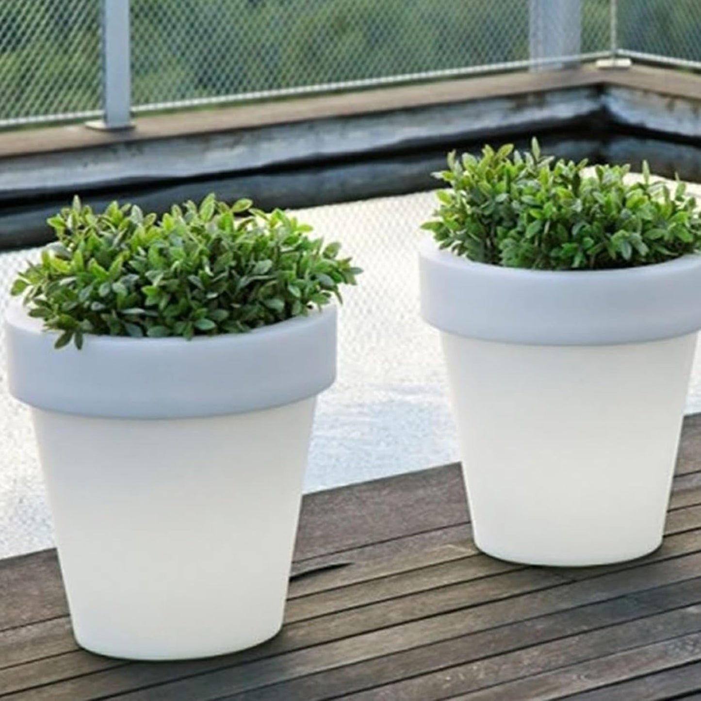 Solars Powered LED Planter Light for Garden Decoration Outdoor Flower Pots Lamp with Sensors(Square)