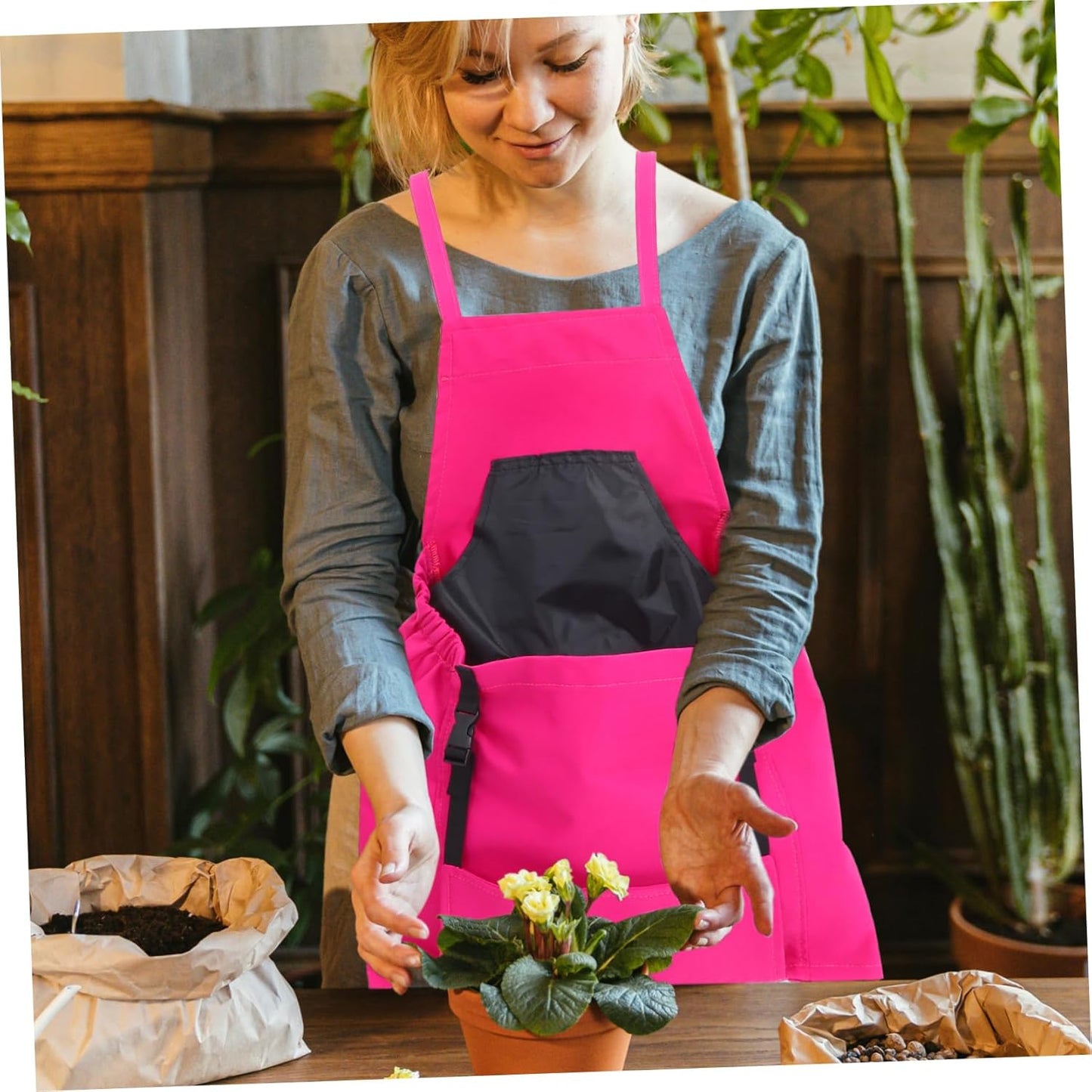 Milisten Gardening Apron Large Pockets Expandable Harvesting Gear Pock